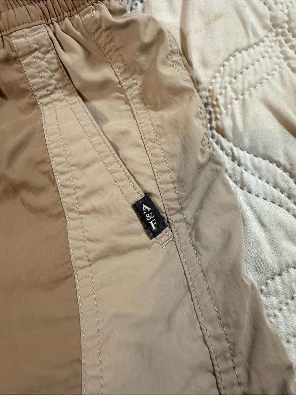 Abercrombie Kids Tan Swim Trunks Boys 9/10 Pull On Shorts - Picture 2 of 3